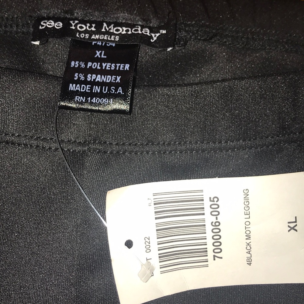 🆕 See You Monday Black Moto Legging XL - Picture 4 of 5